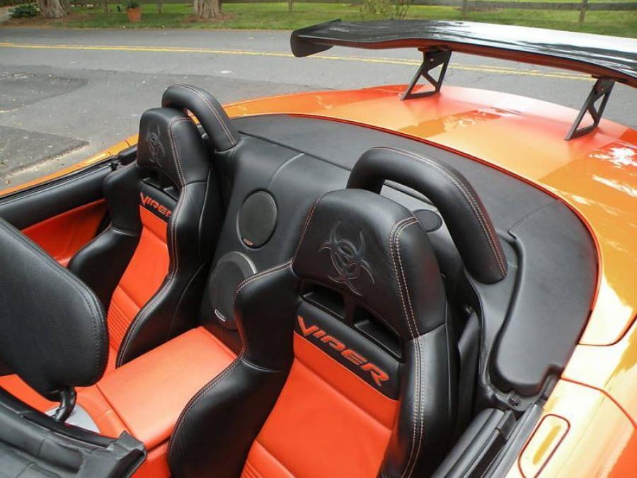  Dodge Viper SRT10 Venom 650R Custom by Hennessey 2003 года  (фото 7 из 16)